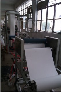 進口全自動除塵袋生產(chǎn)線